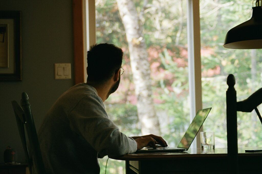 Remote Workspaces: How to Find and Create Productive Environments Anywhere